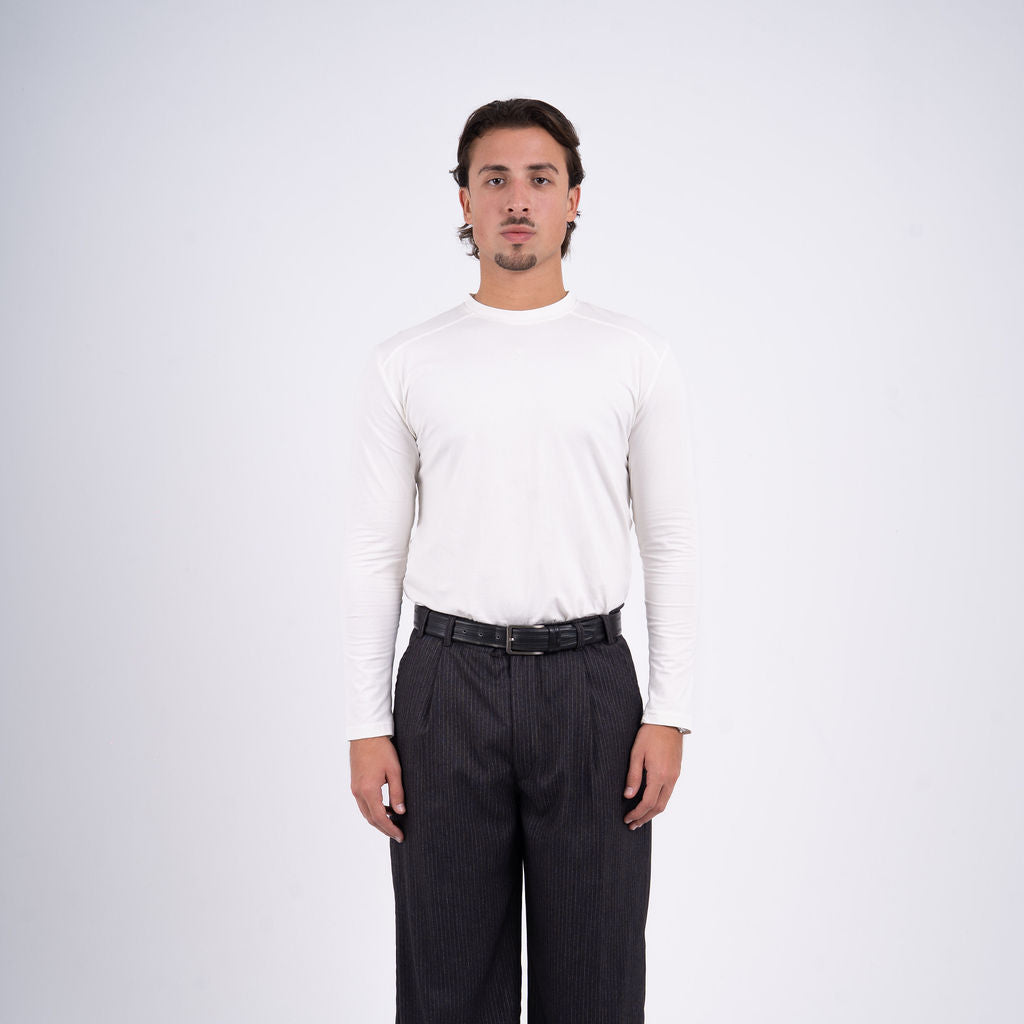 Men White Basic Long Sleeve Tee