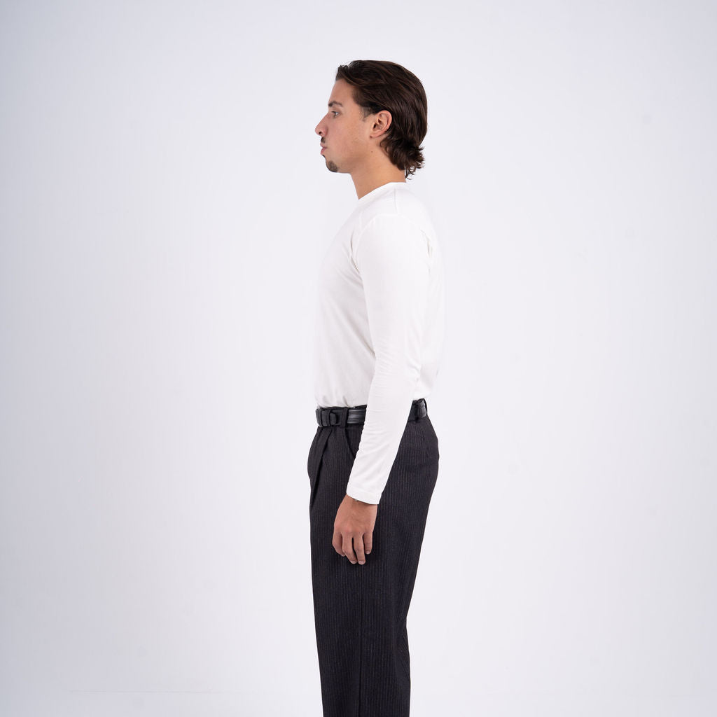 Men White Basic Long Sleeve Tee