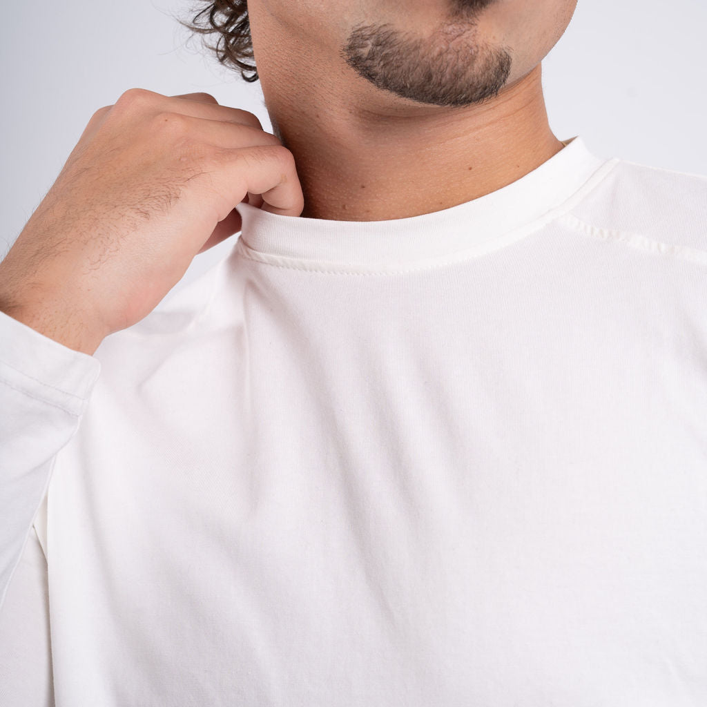 Men White Basic Long Sleeve Tee